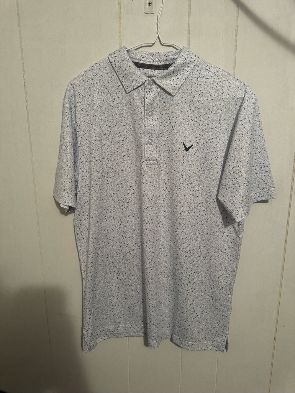 Callaway Men’s White Micro-Dot Polo with Navy Logo